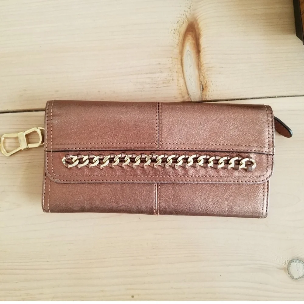 B. Makowsky Metallic Bronze Leather Wallet - Picture 1 of 7